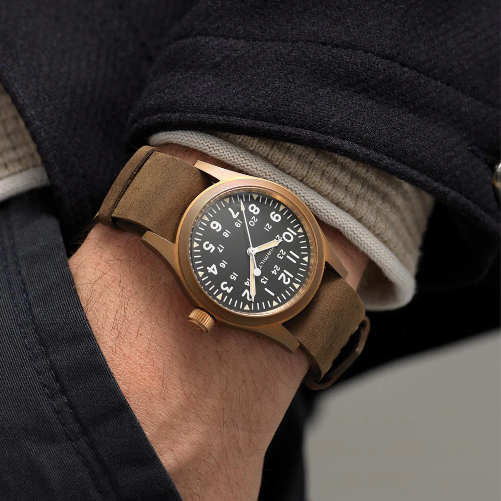 Khaki Field Mechanical Bronze 38mm - Black on One-Piece Leather Strap - Image 3