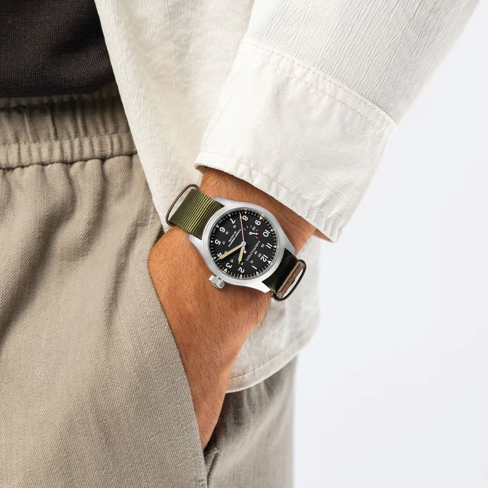 Khaki Field Mechanical Power Reserve 40mm - Black on Fabric Strap - Image 3