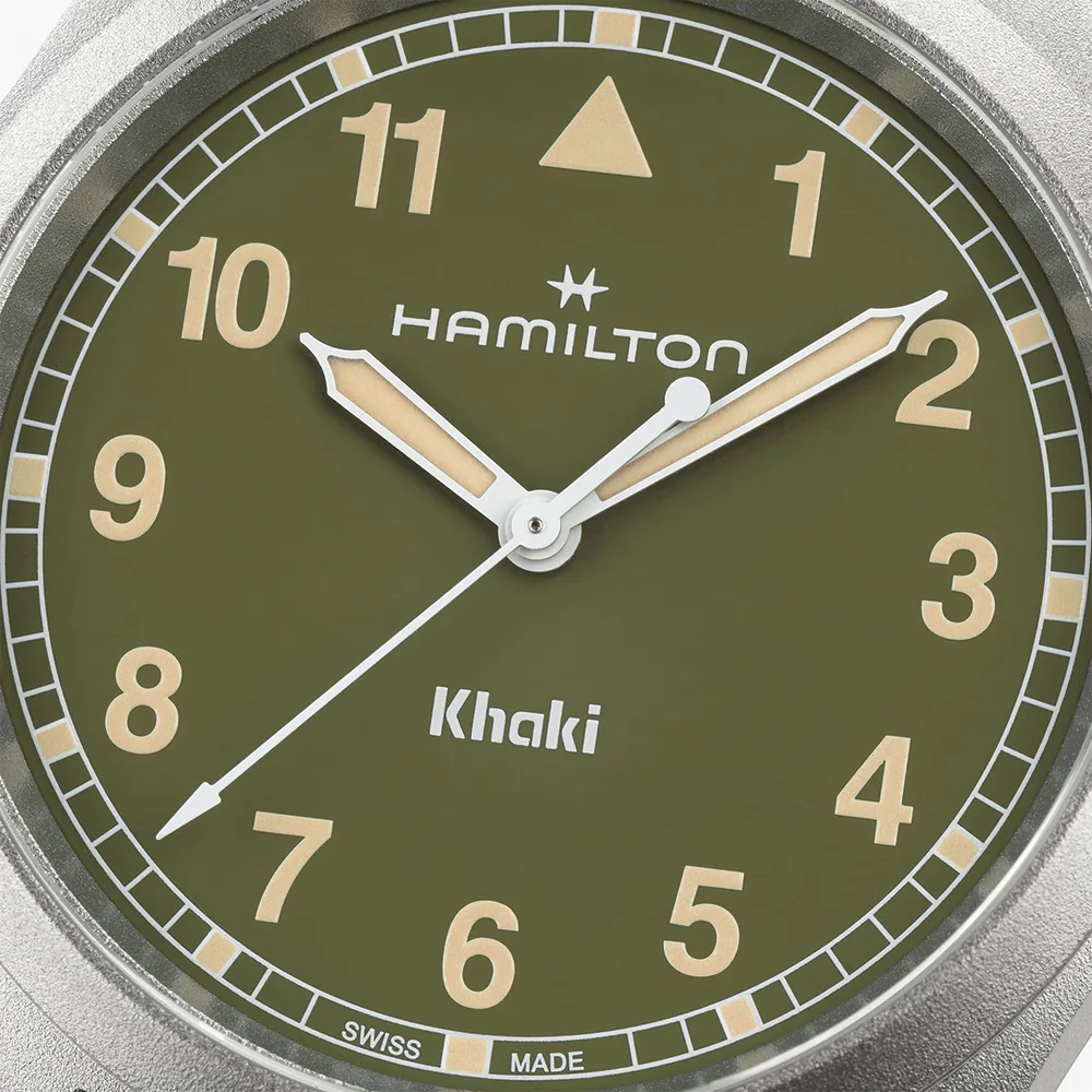 Khaki Field Quartz 38mm - Green on Bracelet - Image 3