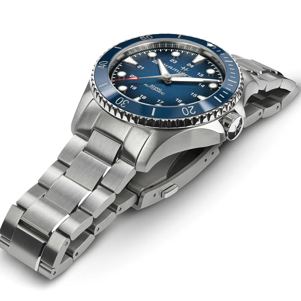 Khaki Navy Scuba Auto 43mm - Blue on Bracelet - Image 2