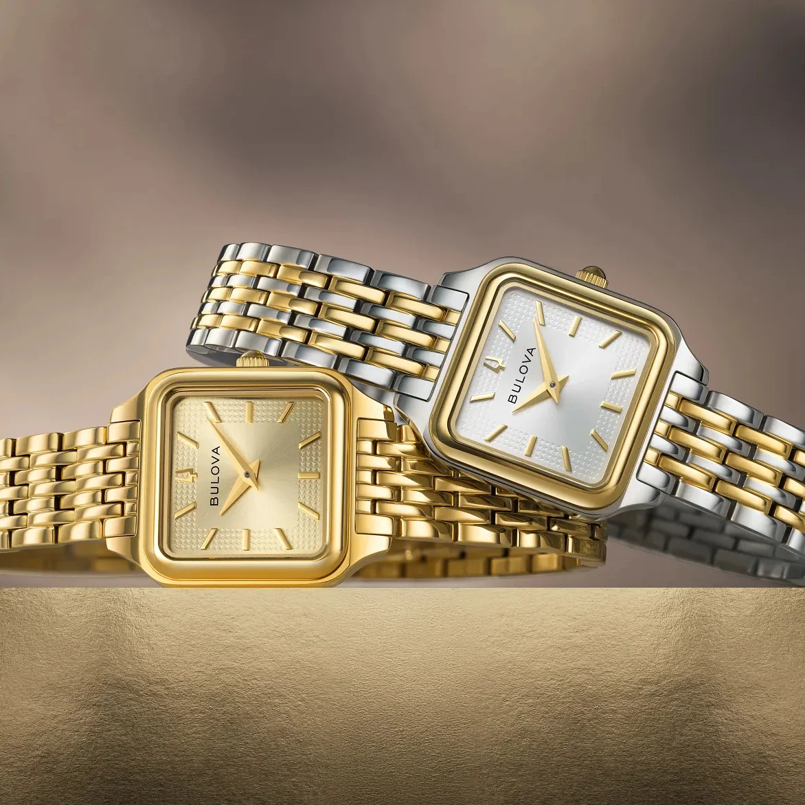 Classic Sutton Square 23mm - Silver-White on Bracelet - Image 5