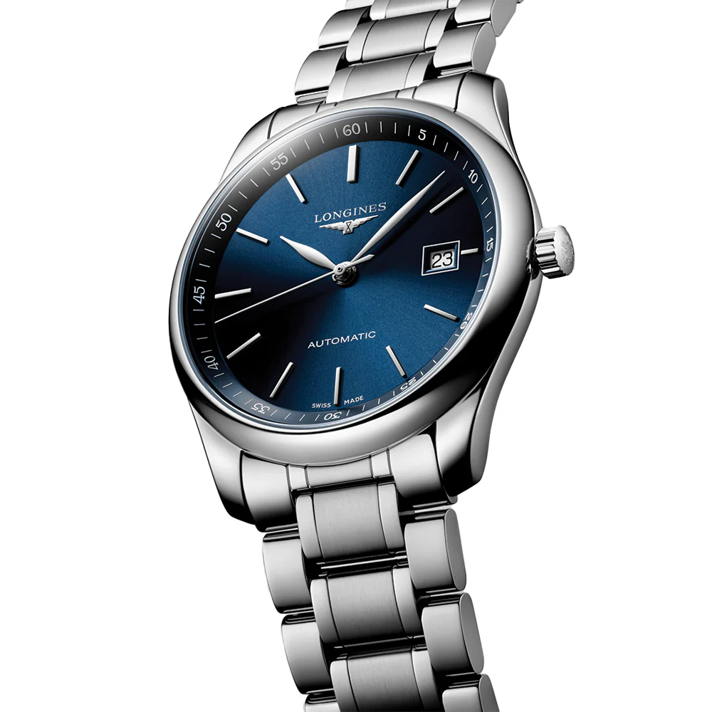 Master Collection 40mm - Blue on Bracelet - Image 2
