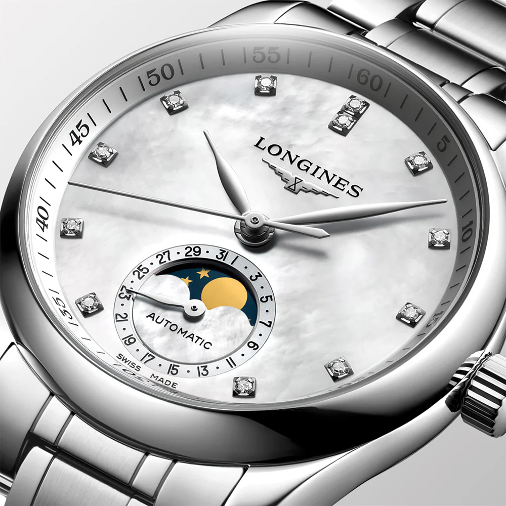 Master Collection Moonphase 34mm - Silver on Bracelet - Image 5