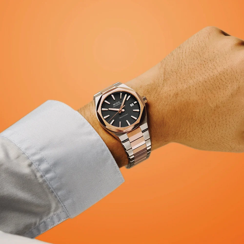 Multifort 8 One Crown Rose Gold PVD Two-Tone 40mm - Black on Bracelet - Image 3