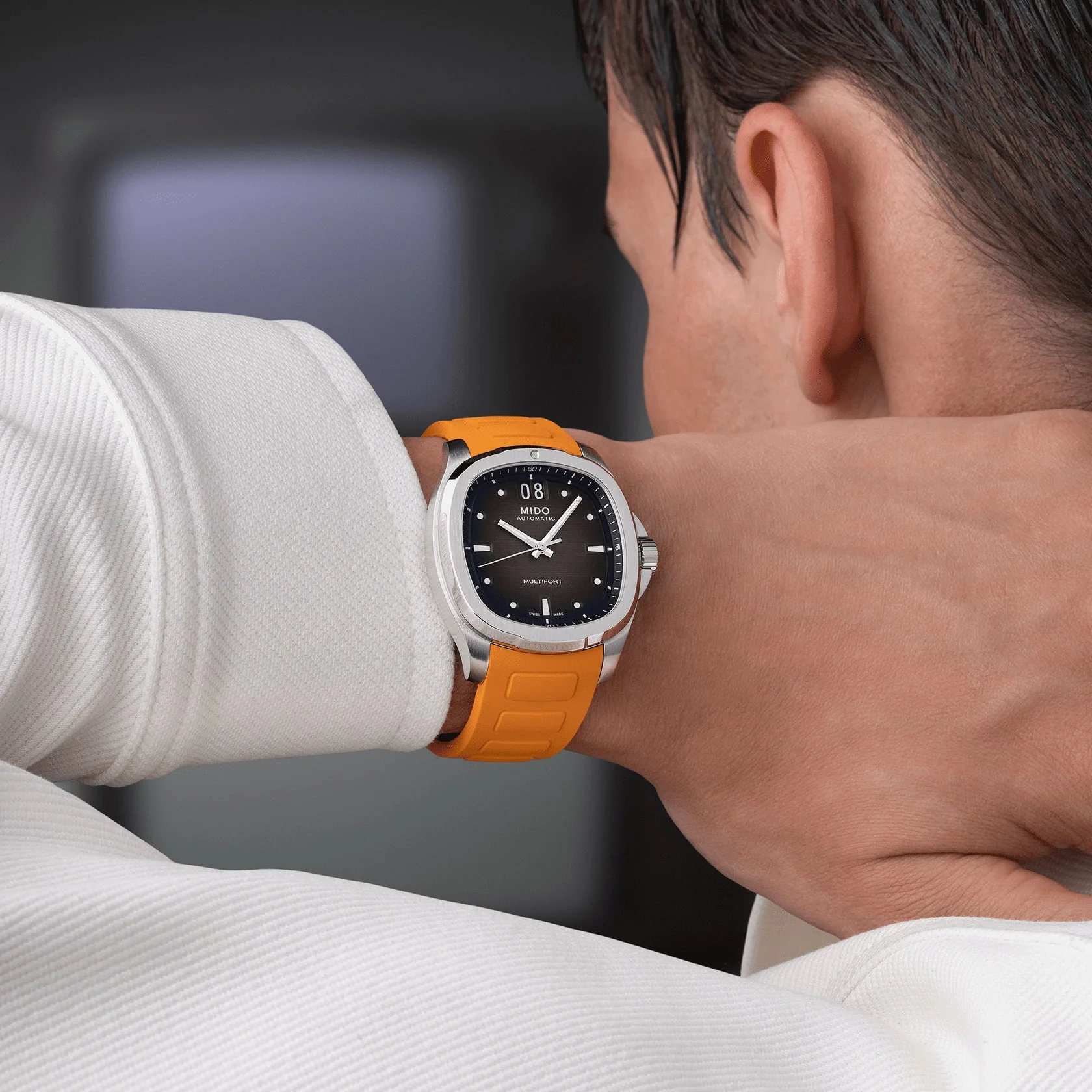 Multifort TV Big Date 40mm - Grey on Strap - Image 4