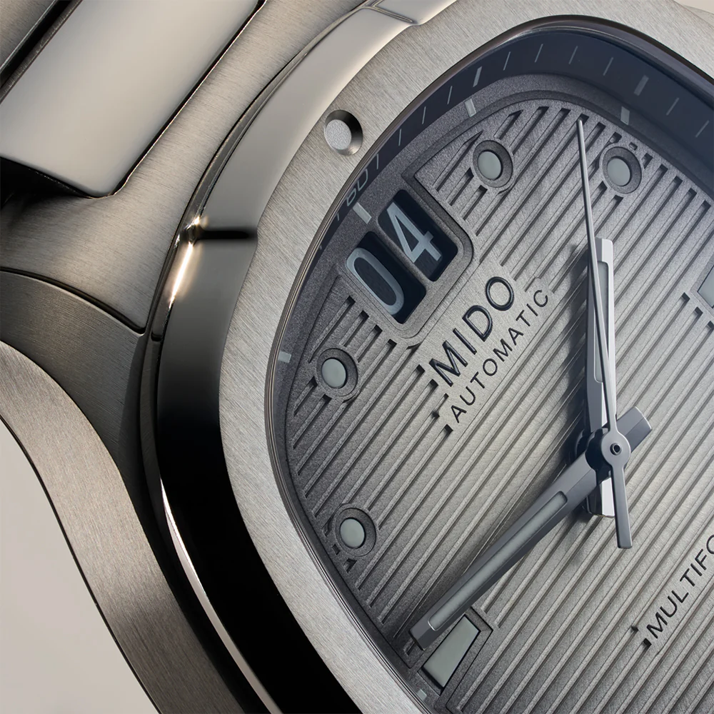 Multifort TV Big Date Titanium 40mm - Grey Gradient on Bracelet - Image 6