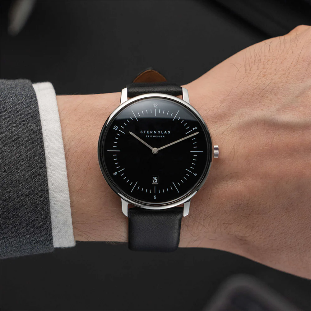 Naos Quartz 38mm - Black on Leather Strap - Image 3