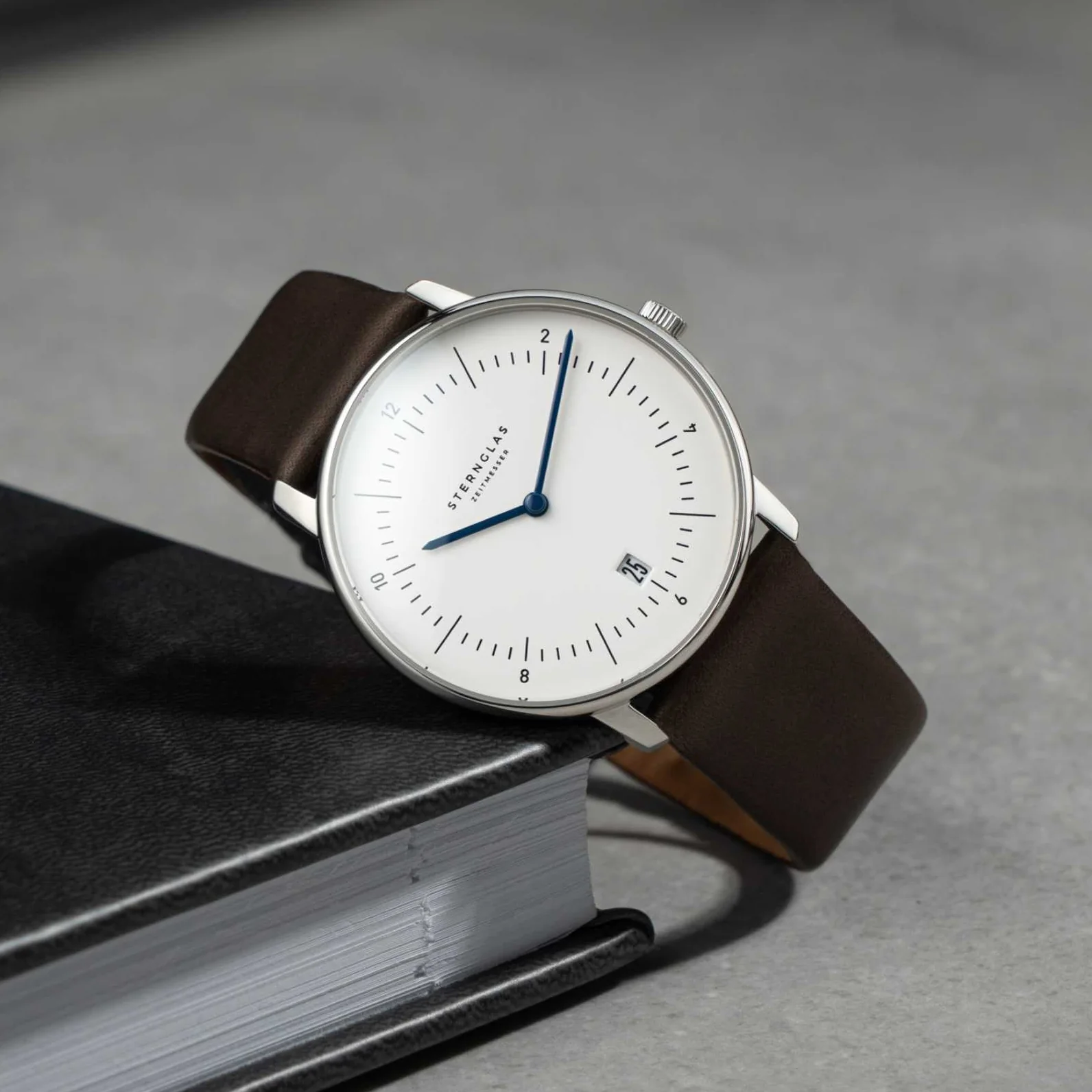 Naos Quartz 38mm - White on Dark Brown Leather Strap - Image 2