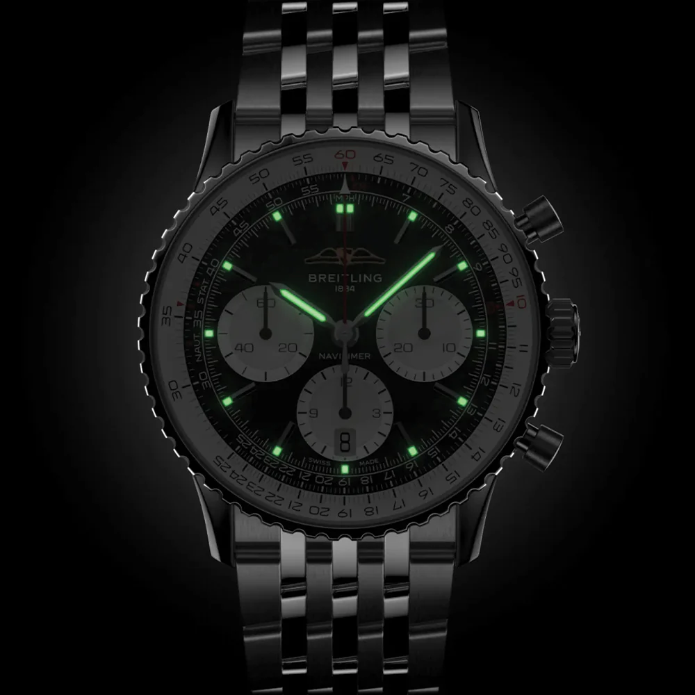 Navitimer B01 Chronograph 41mm - Black on Bracelet - Image 4