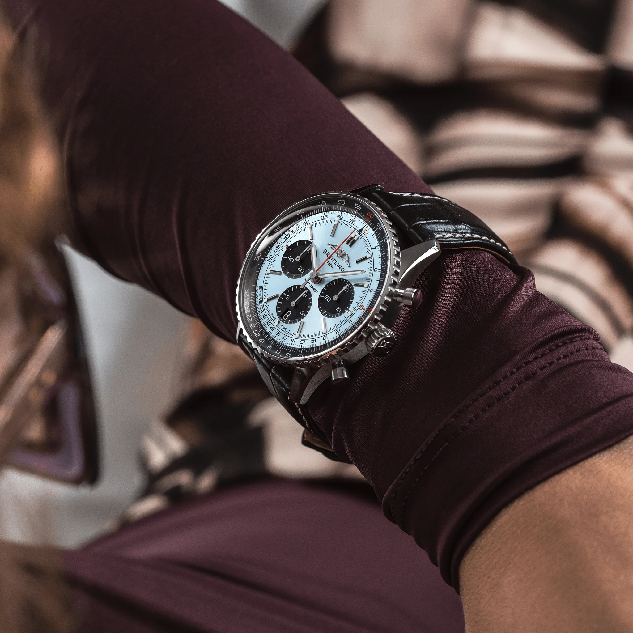 Navitimer B01 Chronograph 43mm - Ice Blue on Leather Strap - Image 5