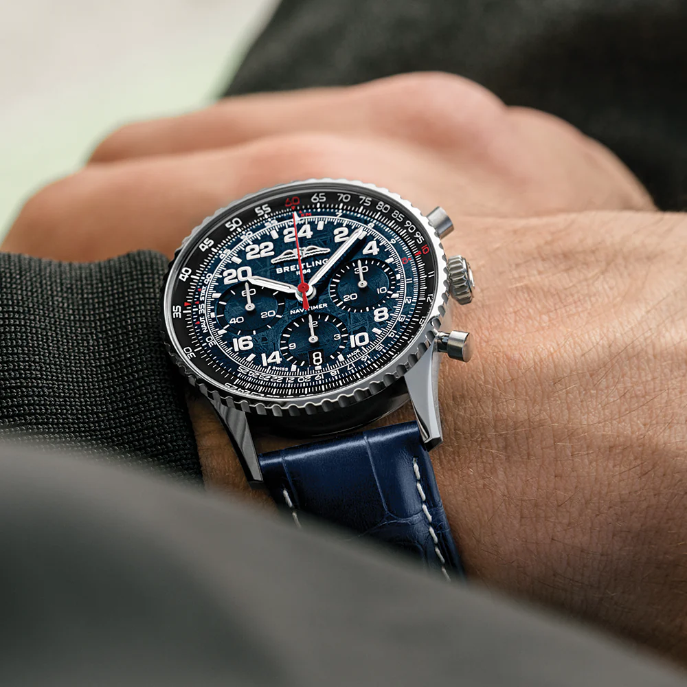 Navitimer B02 Chronograph Limited Edition Cosmonaute Artemis II 41mm - Blue on Leather Strap - Image 3