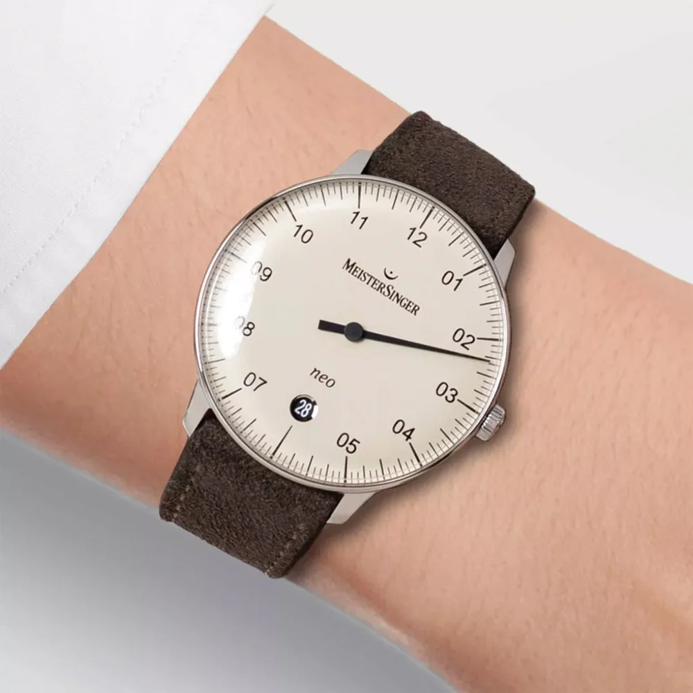 Neo Automatic 36mm - Ivory on Velour Leather Strap - Image 3