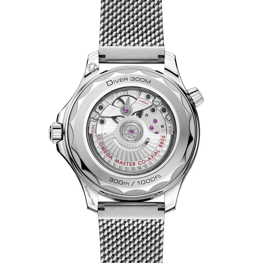 Seamaster Diver 300M Titanium Bezel 42mm - Grey on Bracelet - Image 5