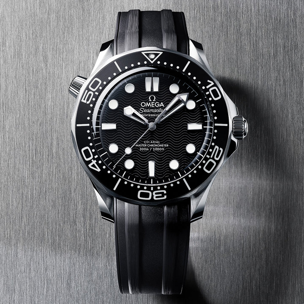 Seamaster Diver 300M Aluminum Bezel 42mm - Black on Rubber Strap - Image 2