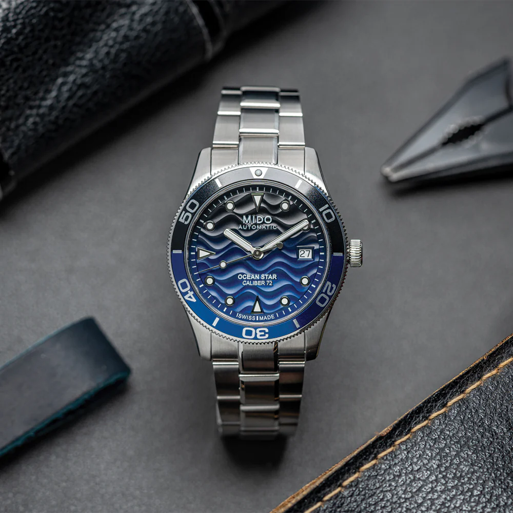 Ocean Star 39mm - Blue on Bracelet - Image 2