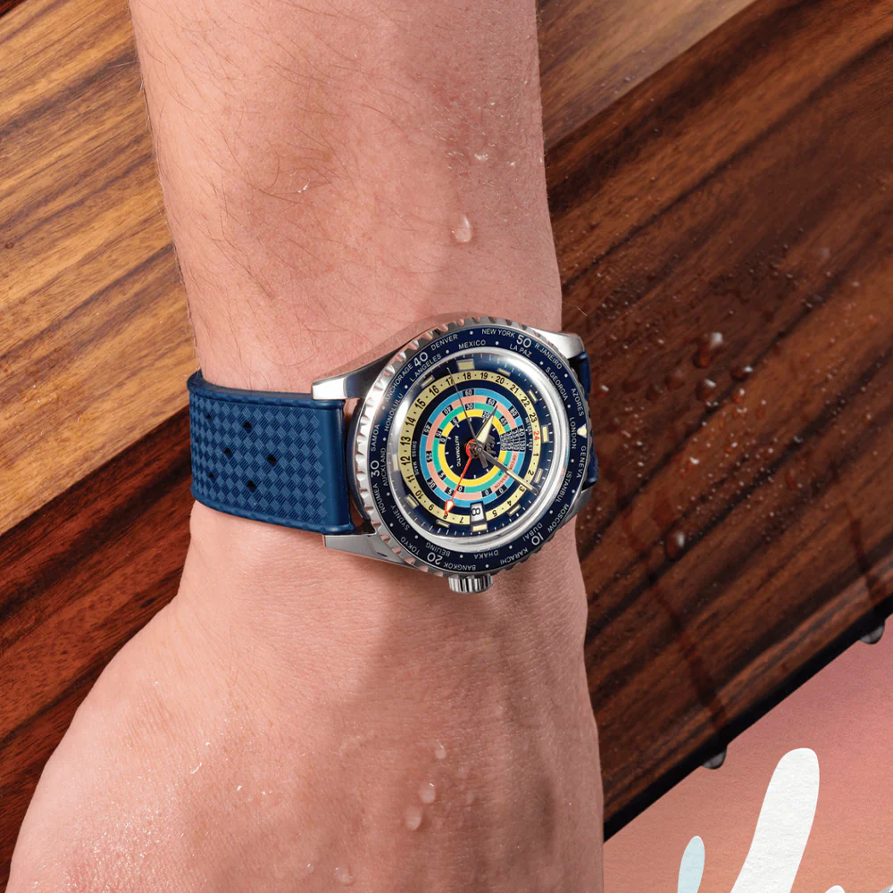 Ocean Star Decompression Worldtimer 40.5mm - Blue on Rubber Strap w/ Additional Bracelet - Image 3