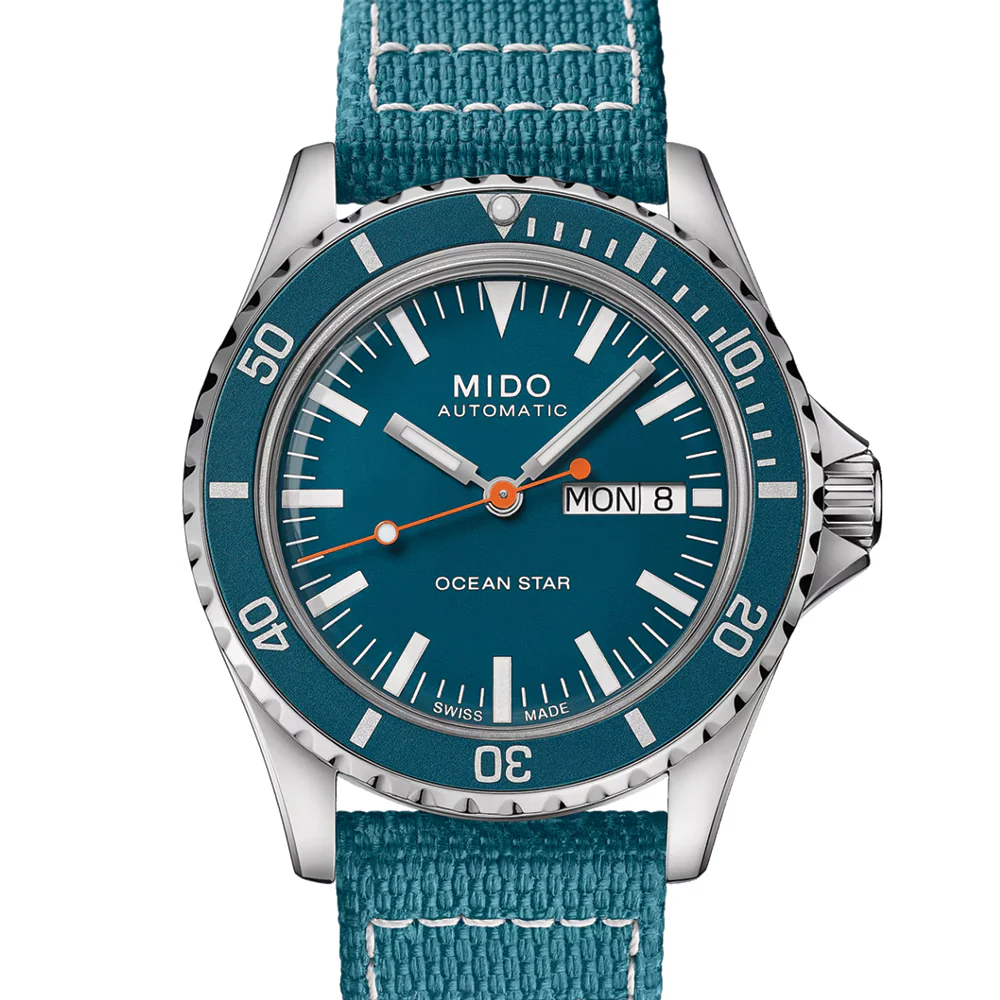 Ocean Star Tribute 40.5mm - Blue on Bracelet w/ Additional Fabric Strap - Image 4