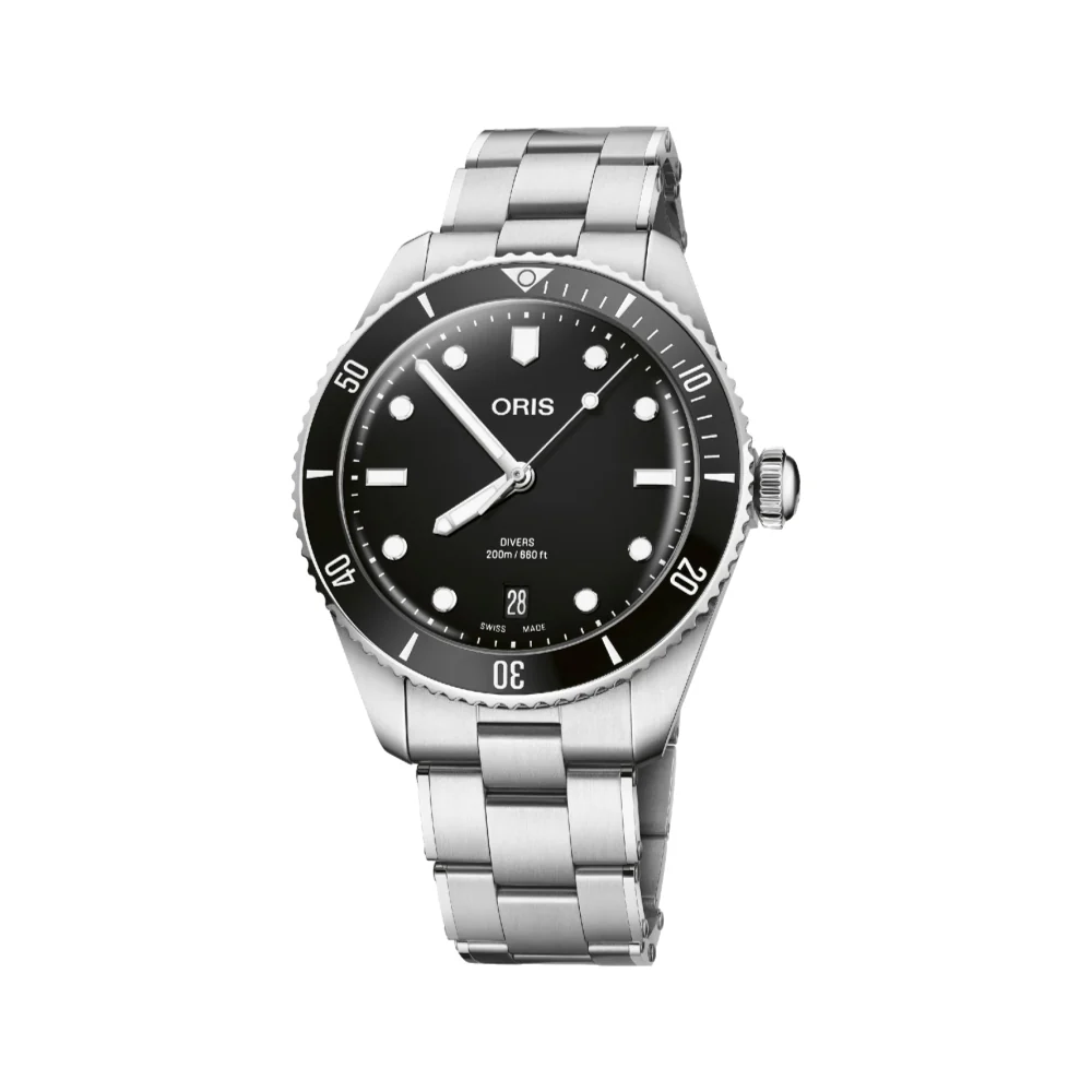 Divers Date 39mm - Black on Bracelet