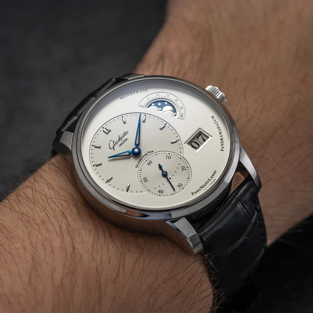 PanoMaticLunar 40mm - Silver on Leather Strap - Image 3