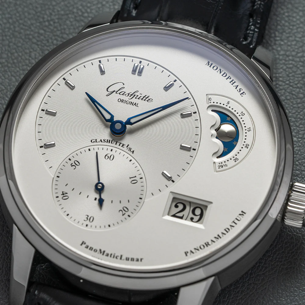 PanoMaticLunar 40mm - Silver on Leather Strap - Image 4