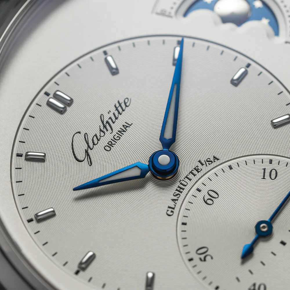 PanoMaticLunar 40mm - Silver on Leather Strap - Image 6