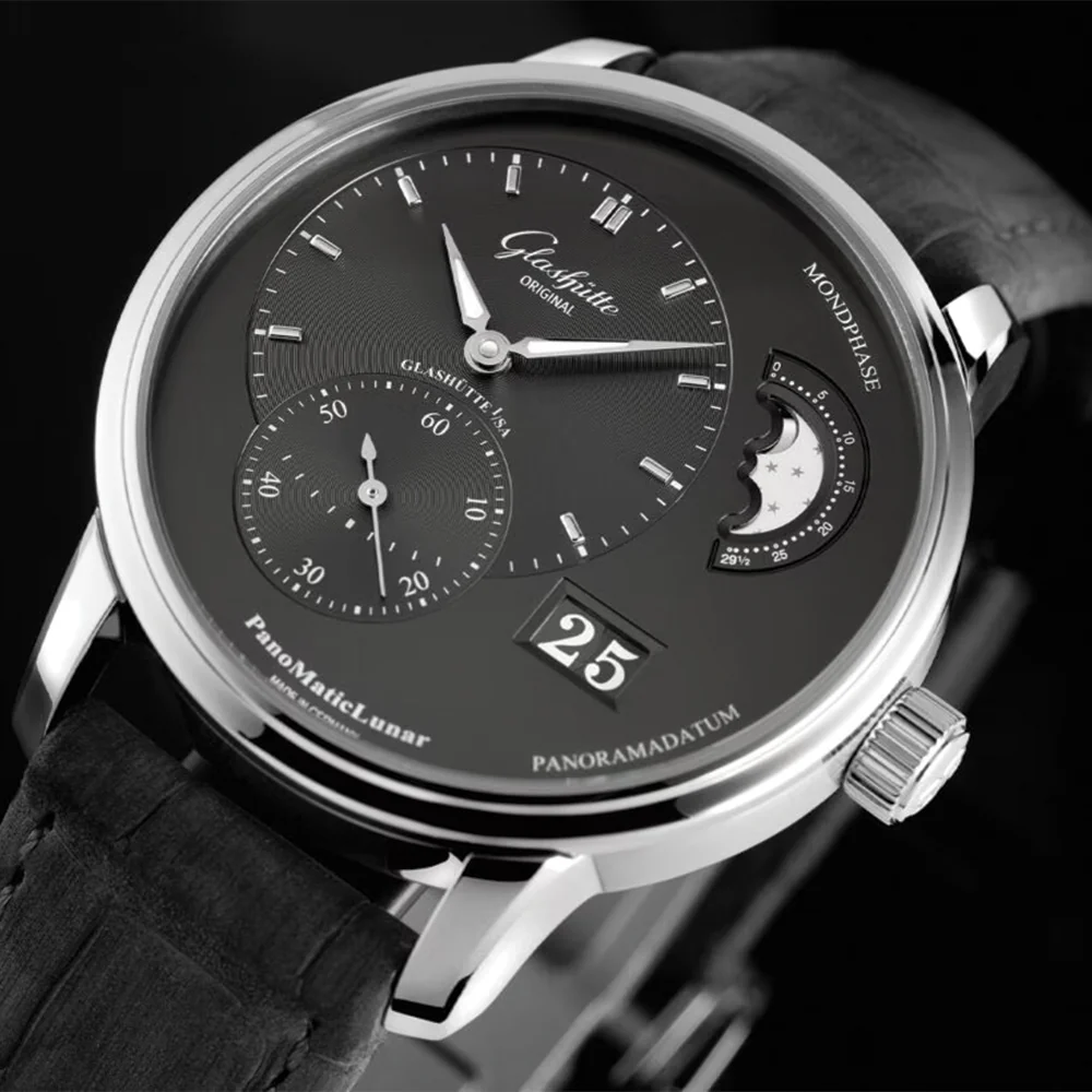 PanoMaticLunar 40mm - Grey on Strap - Image 2