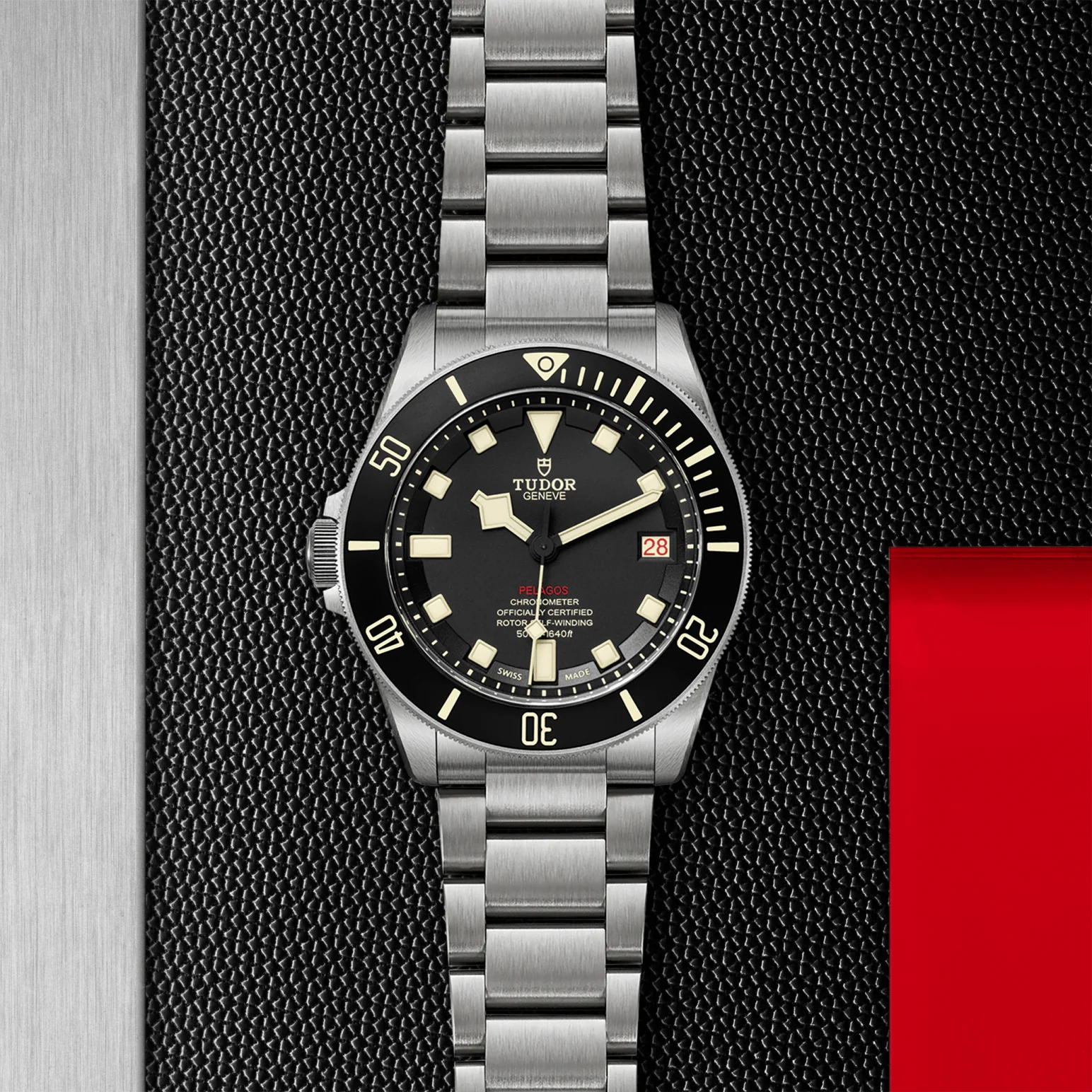 Pelagos LHD Titanium 42mm - Black on Bracelet w/ Extra Rubber Strap - Image 2