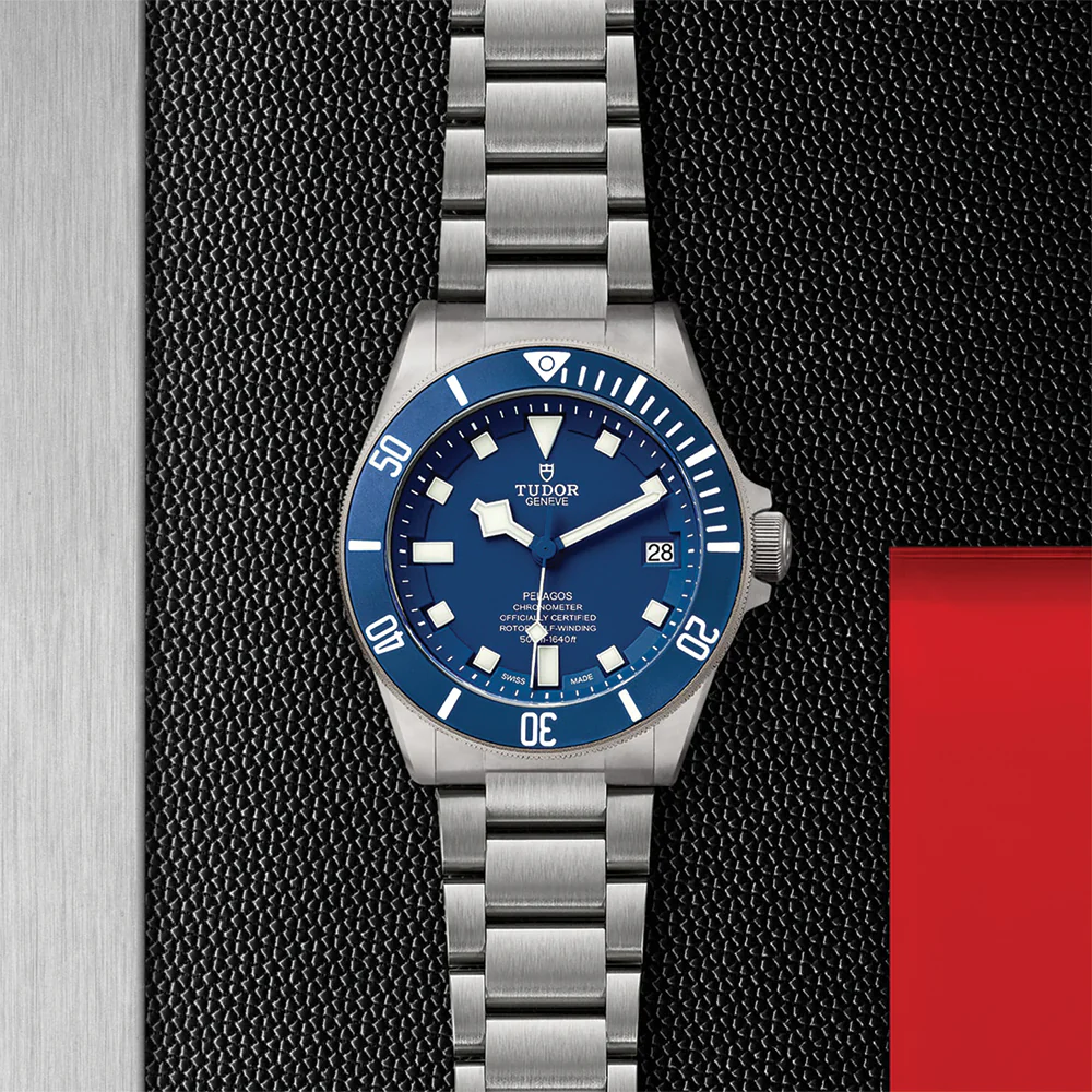 Pelagos Titanium 42mm - Blue, Ceramic Bezel on Bracelet w/ Extra Rubber Strap - Image 2