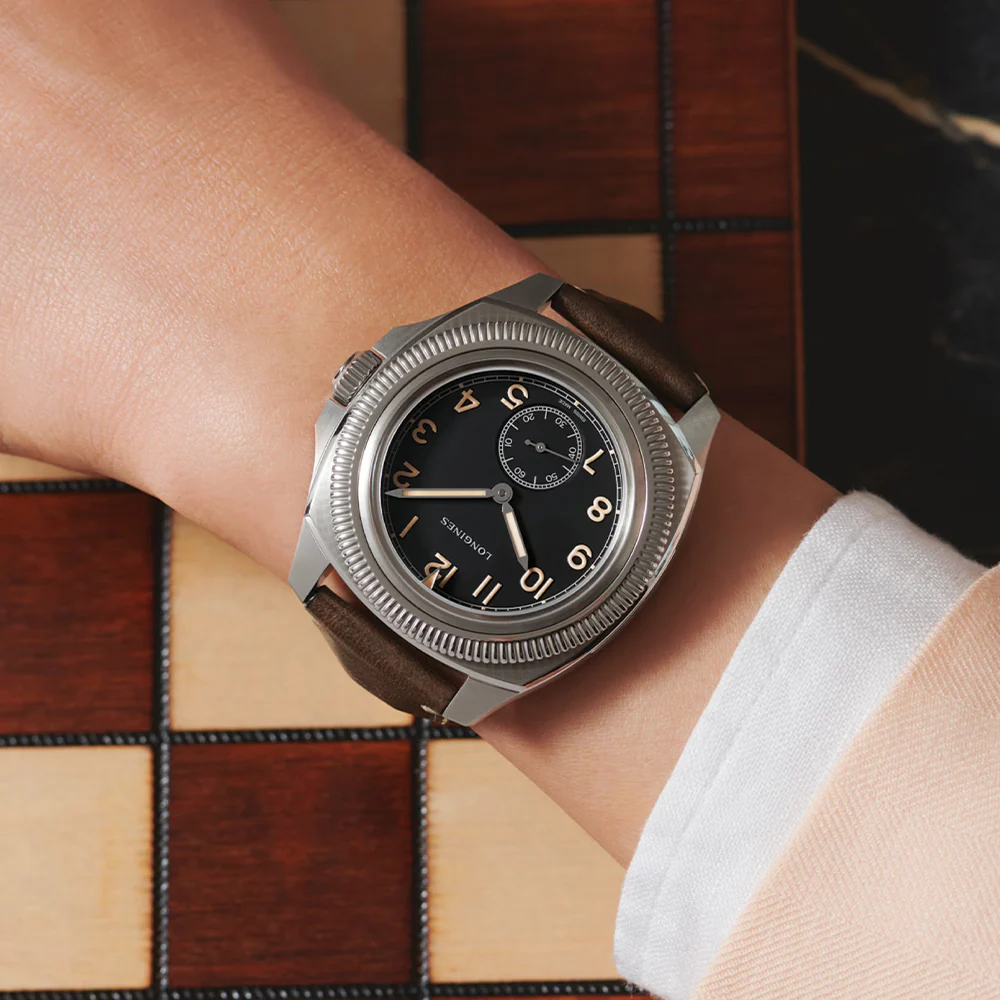 Pilot Majetek 43mm - Black on Leather Strap - Image 3