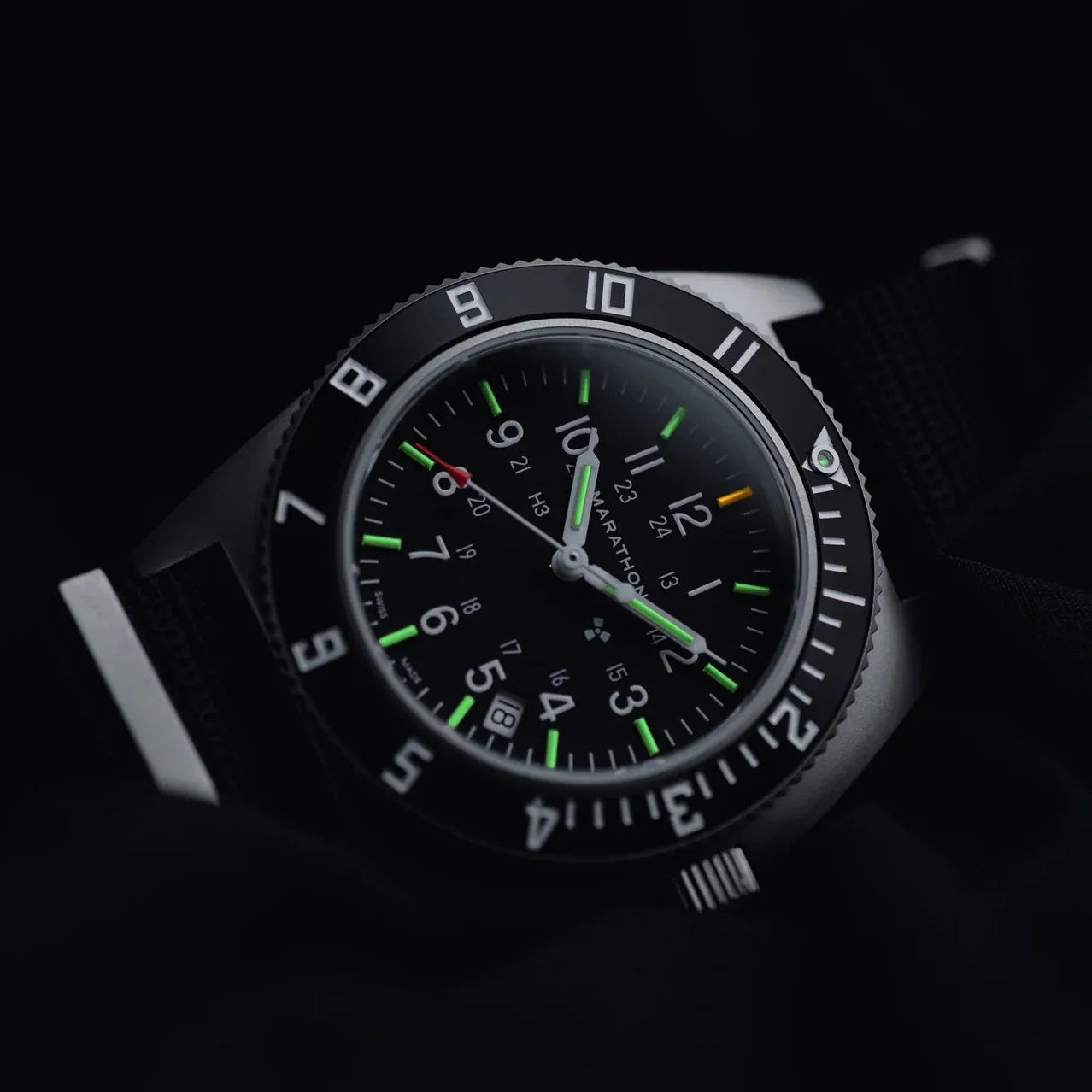 Pilot's Navigator with Date & Tritium 41mm - Black on Nylon Strap - Image 4