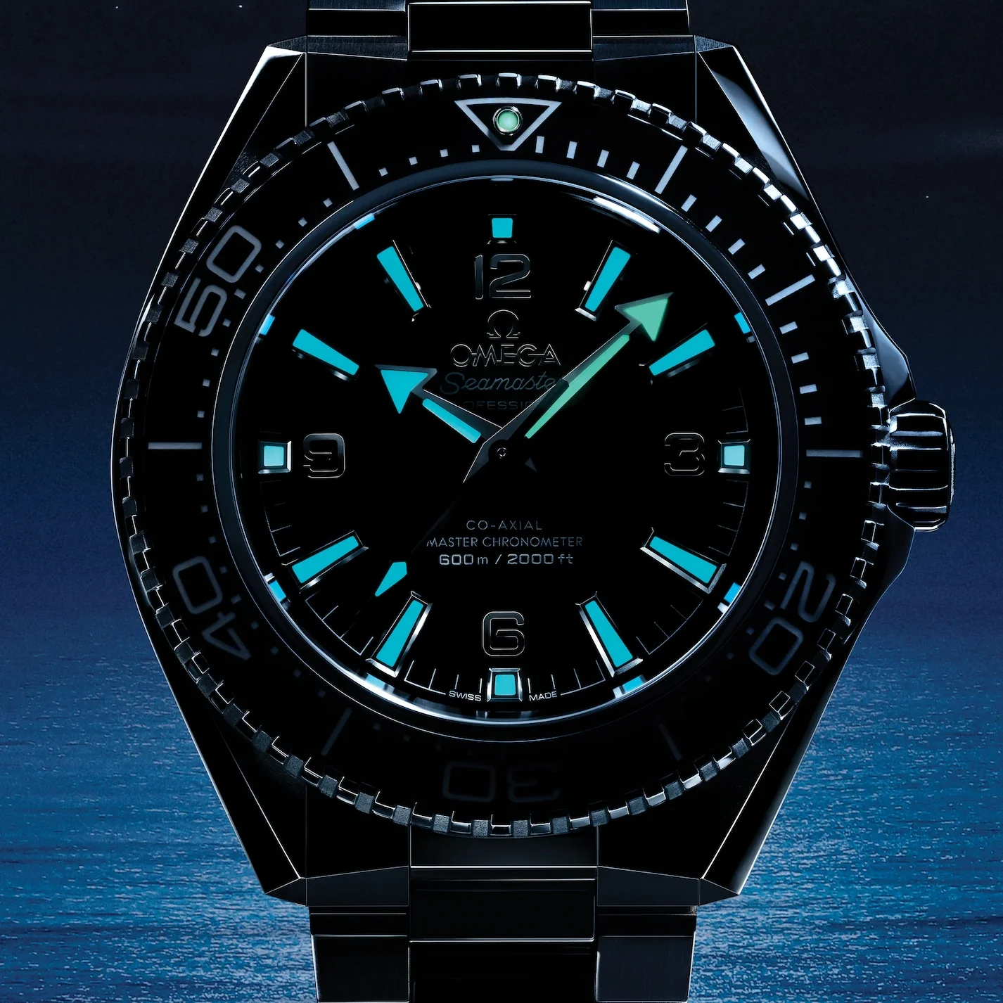 Seamaster Planet Ocean 600M 42mm - Black on Bracelet - Image 4