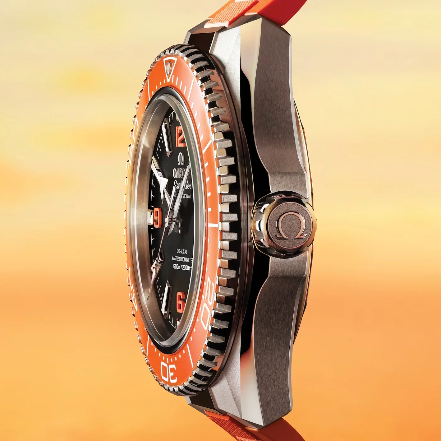 Seamaster Planet Ocean 600M 42mm - Black and Orange on Orange Rubber Strap - Image 5