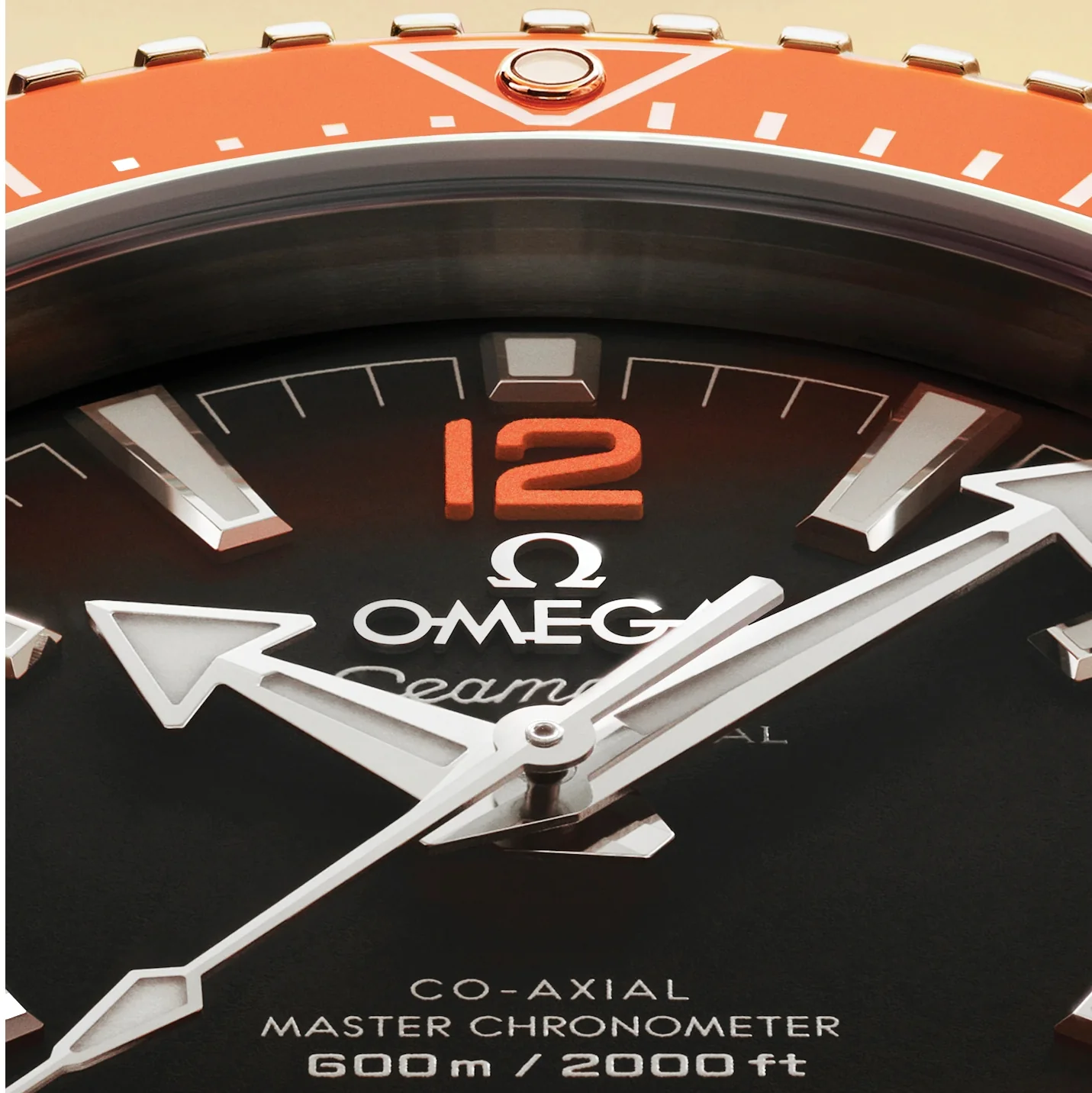 Seamaster Planet Ocean 600M 42mm - Black and Orange on Bracelet - Image 5