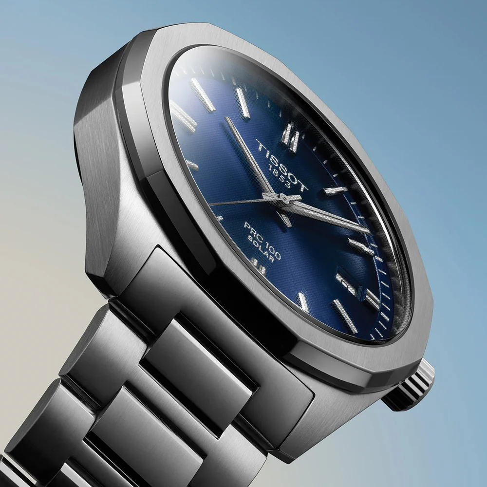 PRC 100 Solar Quartz 39mm - Blue on Bracelet - Image 2