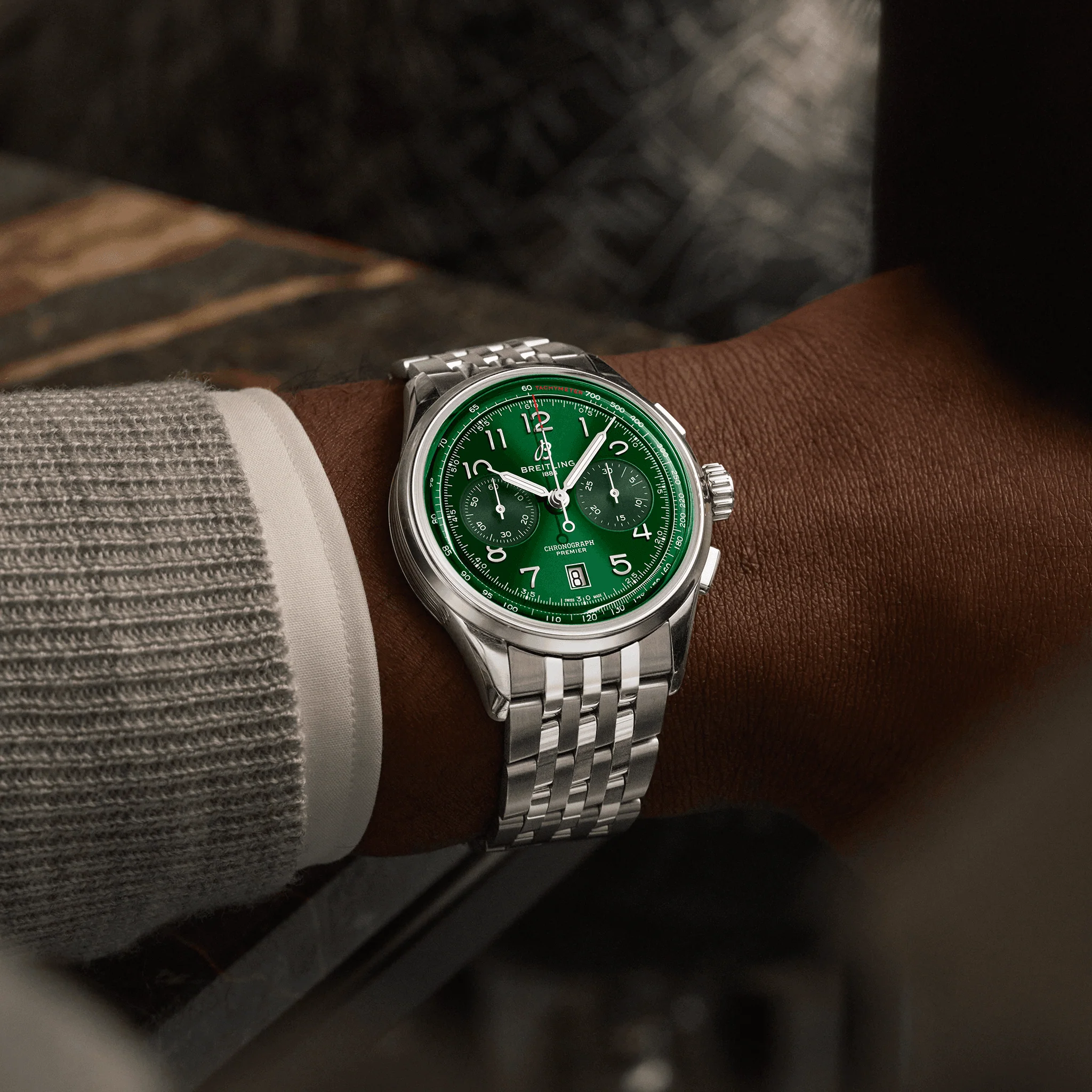 Premier B01 Chronograph 42mm - Green on Bracelet - Image 5