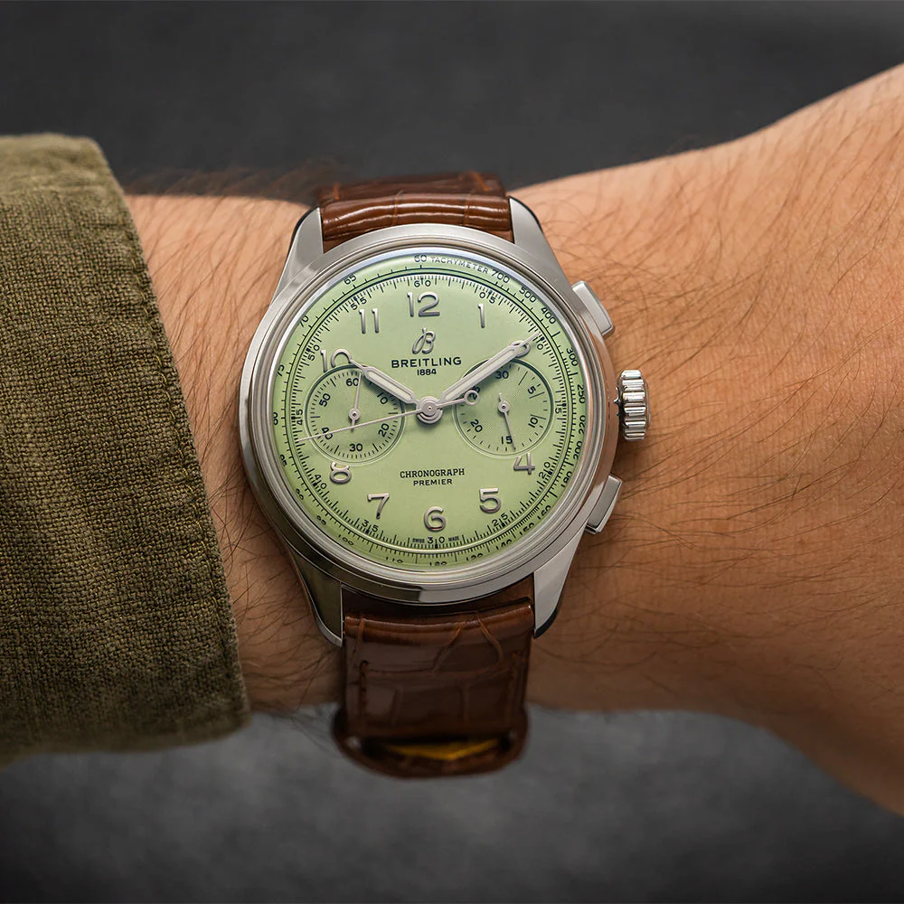 Premier B09 Chronograph 40mm - Pistachio Green on Leather Strap - Image 4
