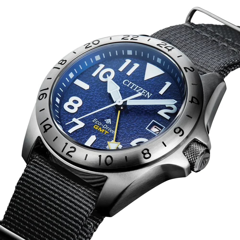 Promaster Land GMT 39.5mm - Blue on Fabric Strap - Image 2
