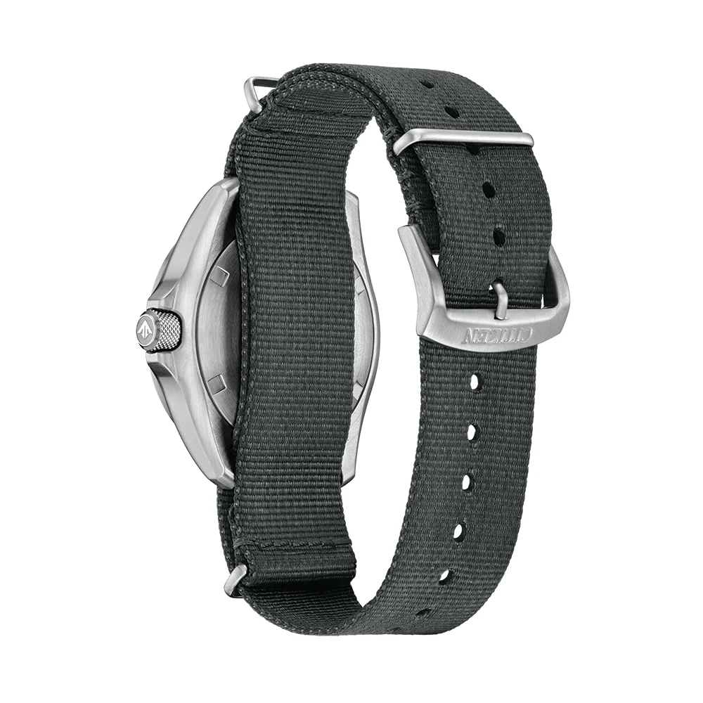 Promaster Land GMT 39.5mm - Blue on Fabric Strap - Image 4