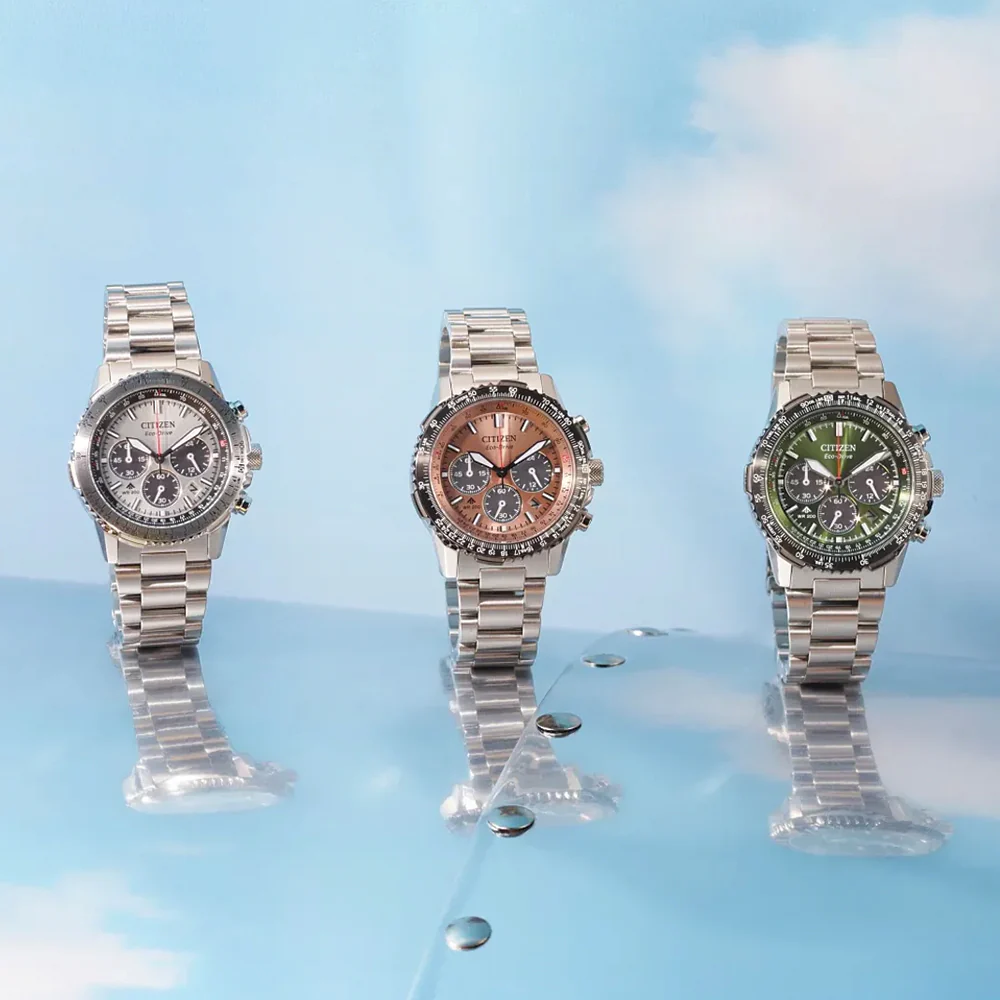 Promaster Navihawk Eco-Drive 40mm - Silver on Bracelet - Image 6