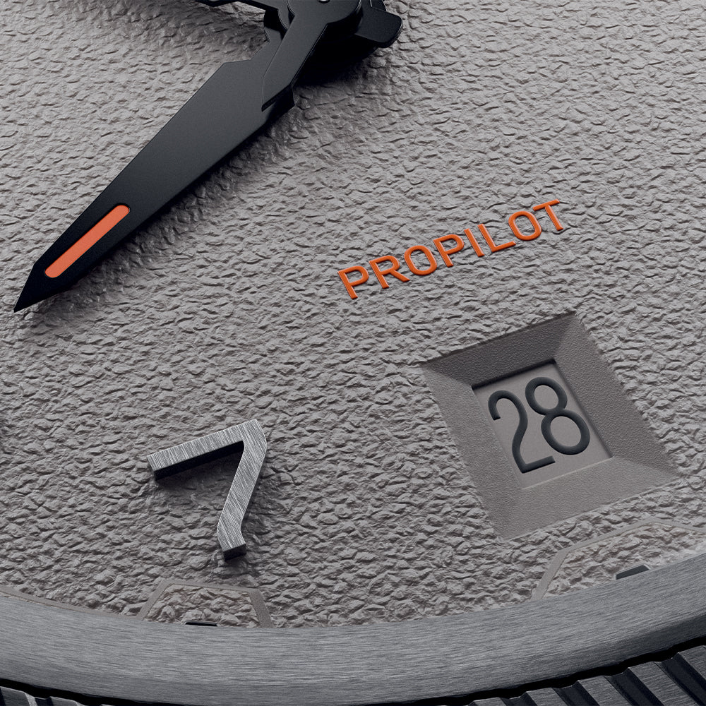 ProPilot Date 41mm - Chalk Grey on Bracelet - Image 6