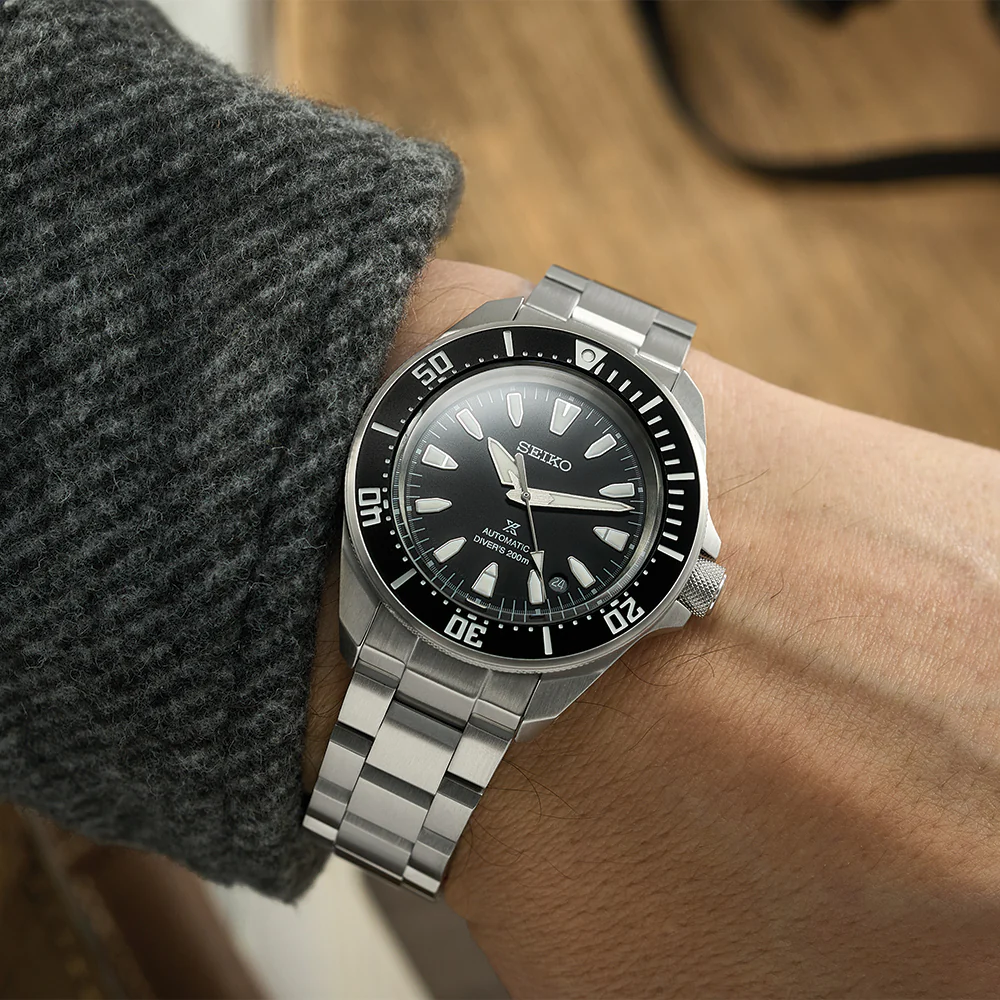 SRPL13 Prospex Samurai Diver 41.7mm - Black on Bracelet - Image 3