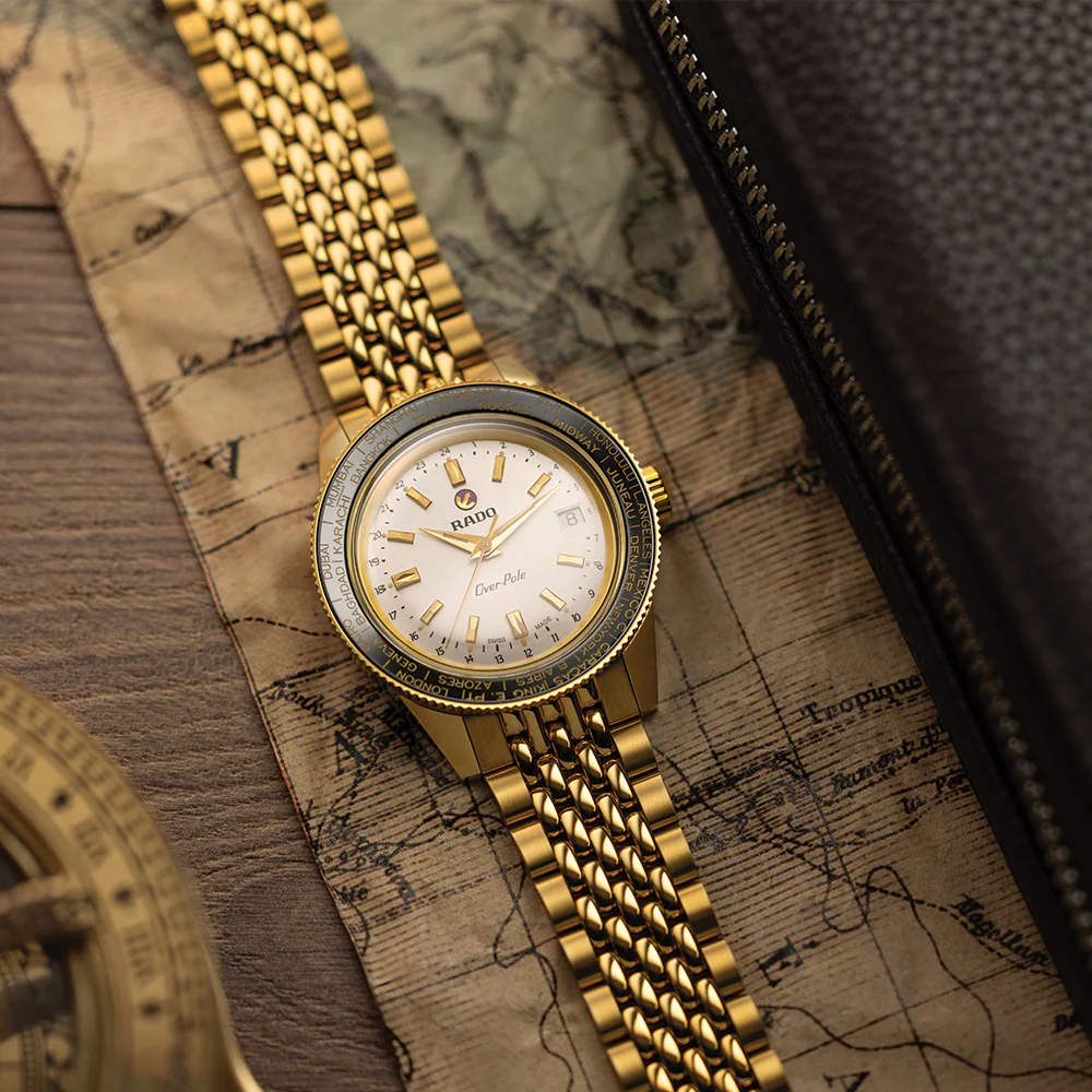 Captain Cook Over-Pole Limited Edition 39mm - Silver on Bracelet and Leather Strap - Image 9