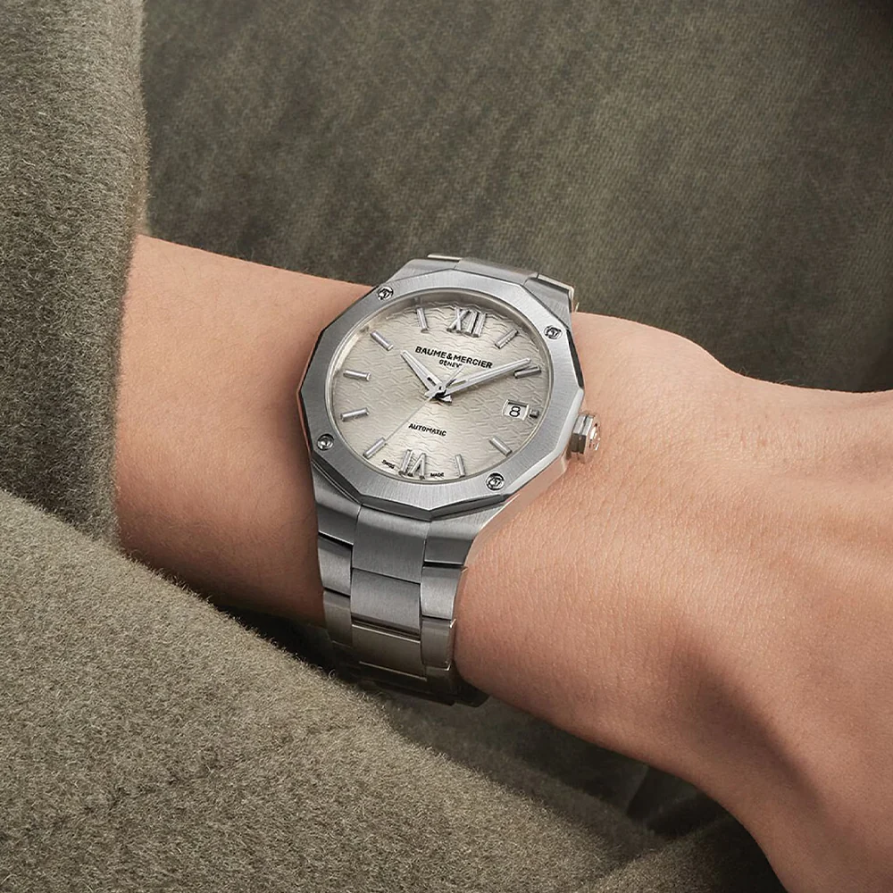 Riviera 10615 Automatic Date 36mm - Silver on Bracelet - Image 3