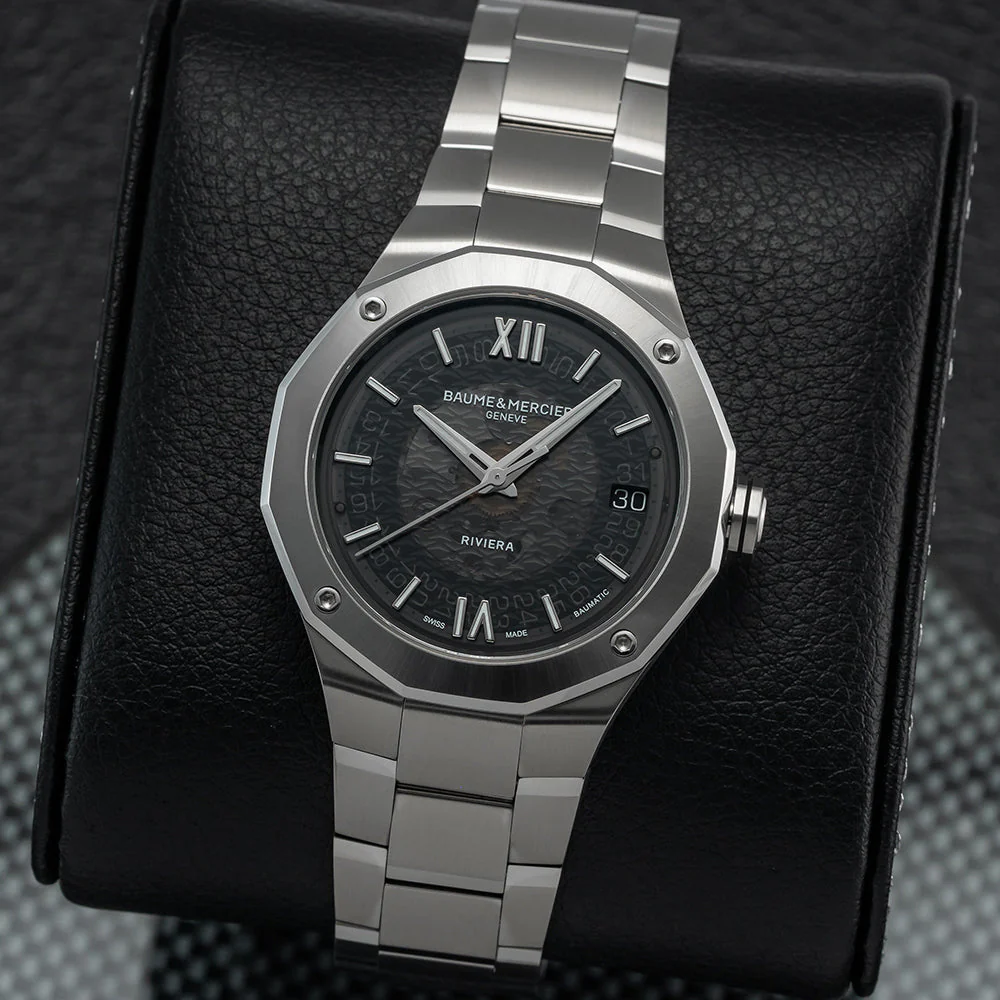 Riviera 10715 Automatic 39mm - Black on Bracelet - Image 2