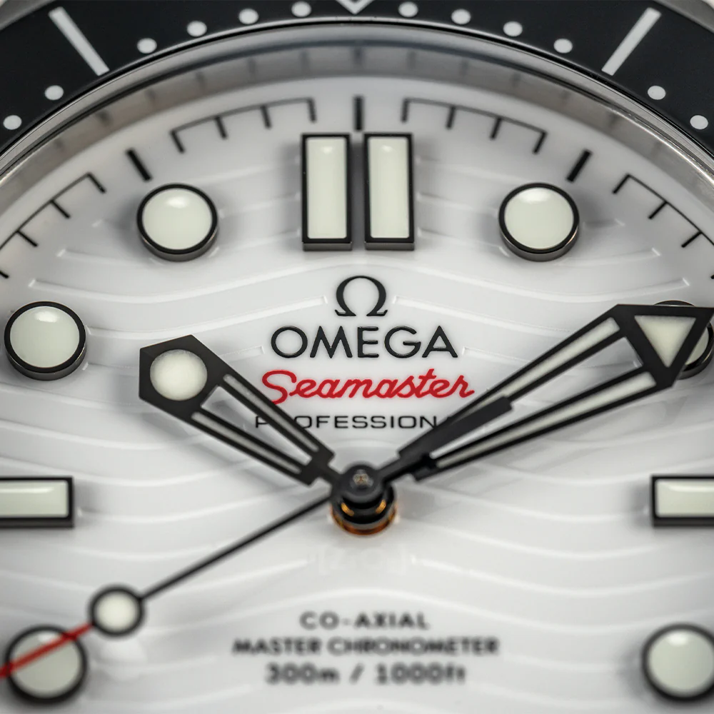 Seamaster Diver 300M 42mm - White on Bracelet - Image 6