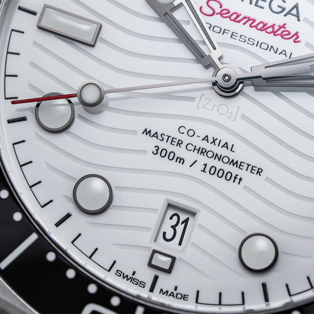Seamaster Diver 300M 42mm - White on Bracelet - Image 7