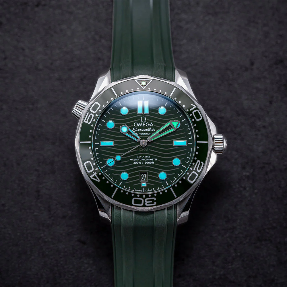 Seamaster Diver 300M 42mm - Green on Rubber Strap - Image 3