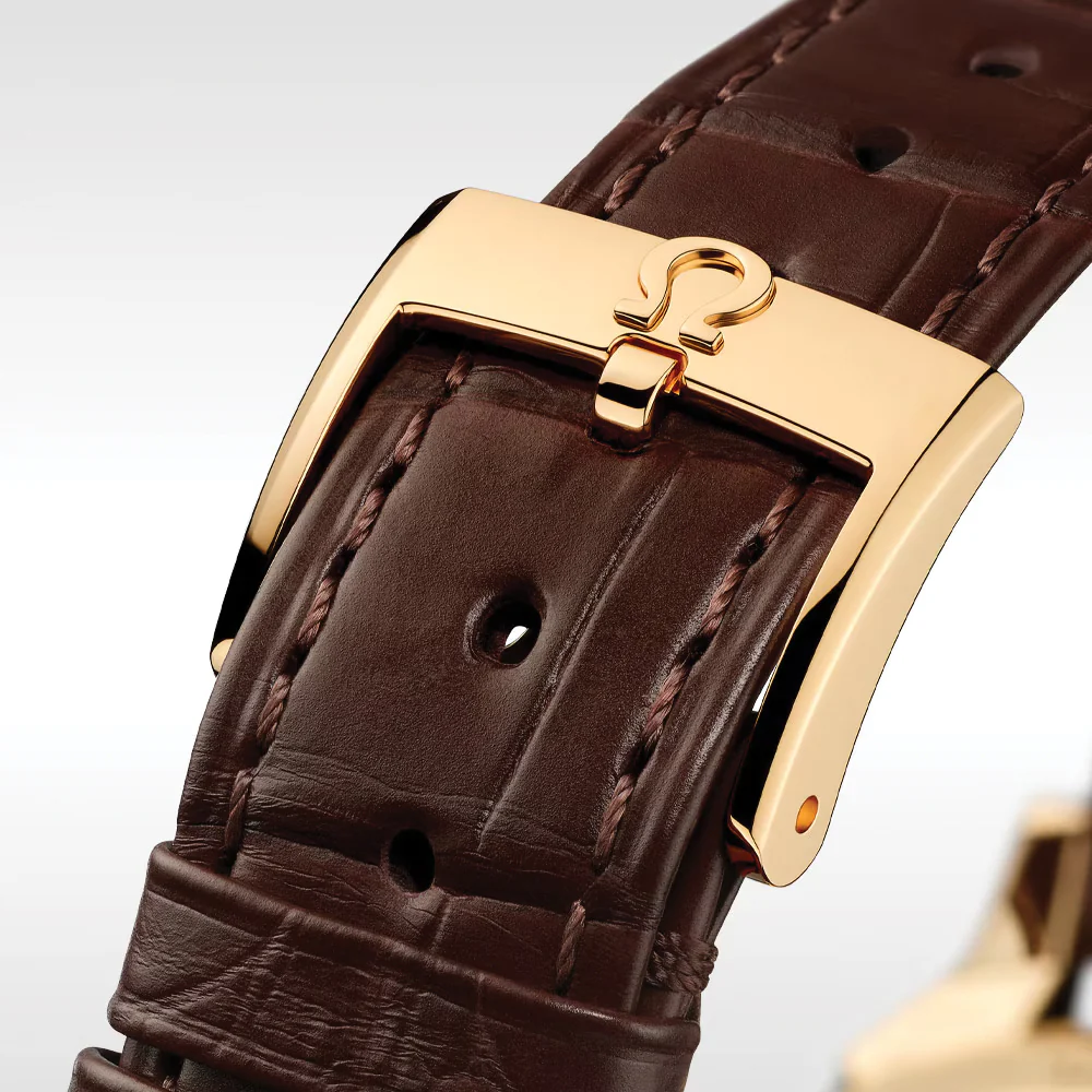 Seamaster Heritage Milano Cortina 2026 Moonshine‚Ñ¢ Gold 37mm - White on Leather Strap - Image 12