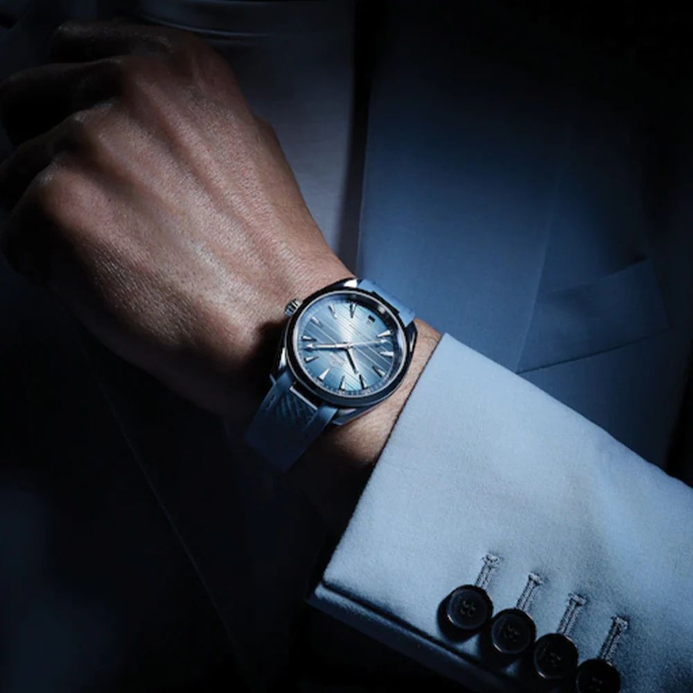 Seamaster Aqua Terra 150M 41mm - Blue on Rubber Strap - Image 3