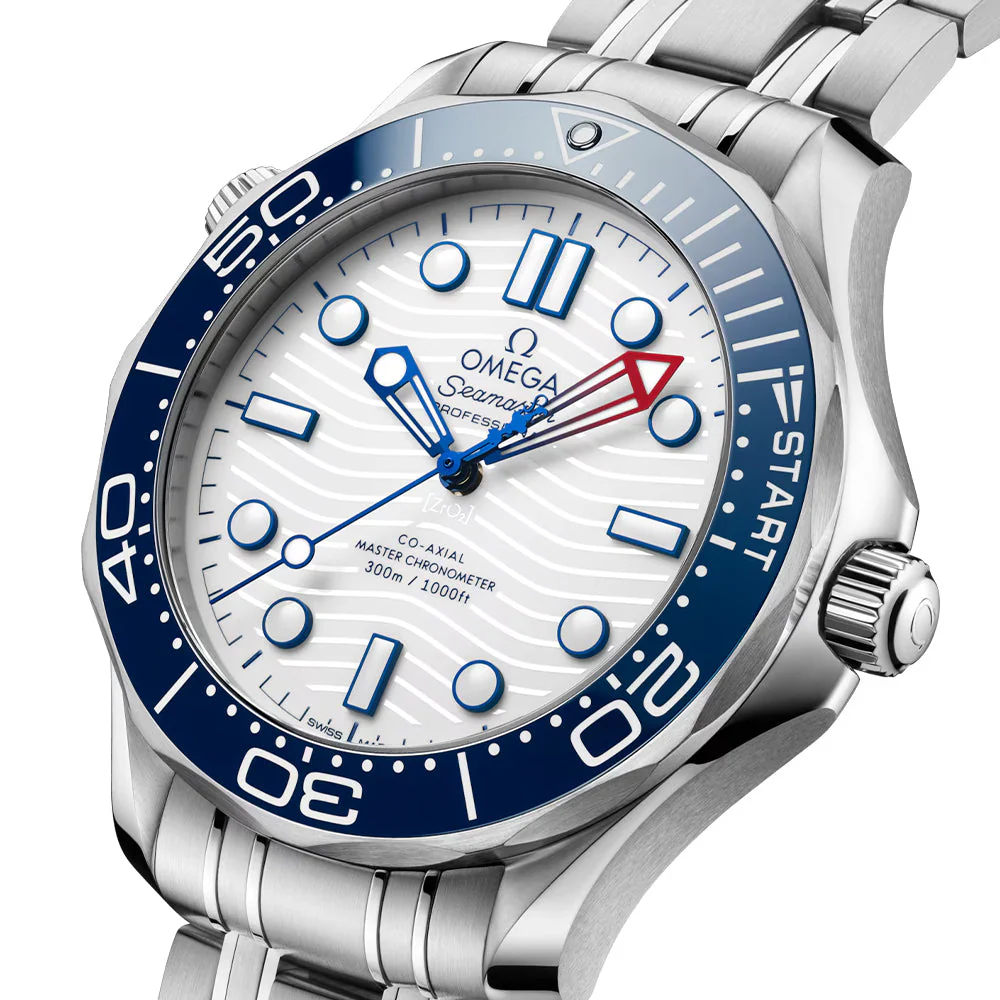 Seamaster Diver 300M America's Cup 42mm - White on Bracelet - Image 2